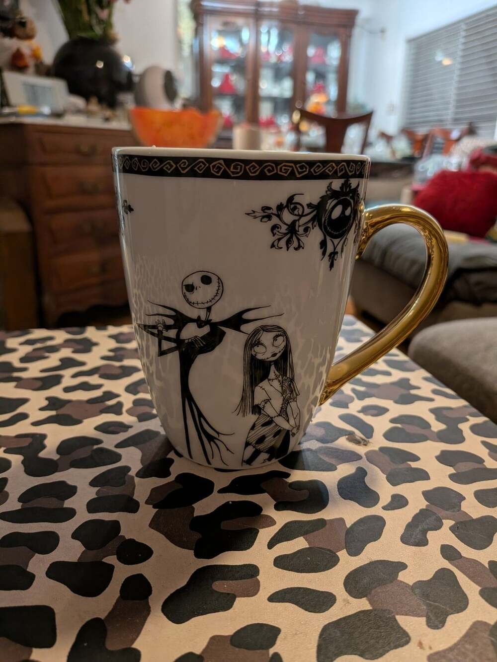 Zrike Brands The Nightmare Before Christmas Jack and Sally Gold Trim Mug